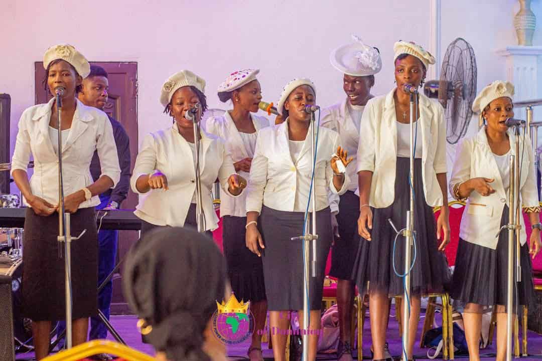 choir singing
